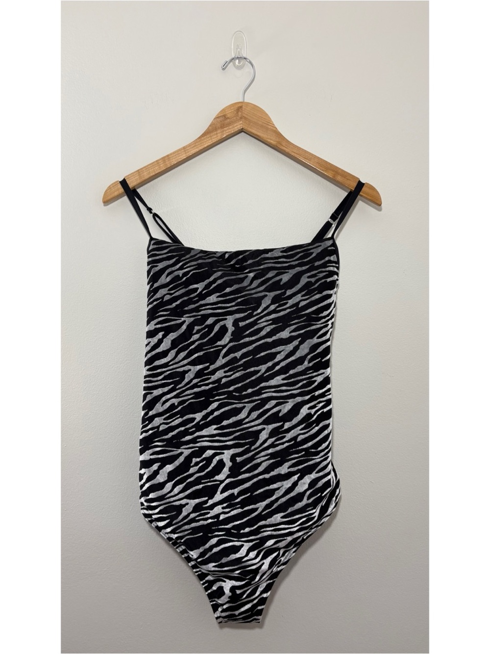 NWOT Venus black/silver textured velvet one piece swimsuit (size 16)